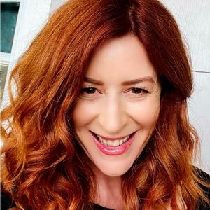 Meet your Posher, Caroline